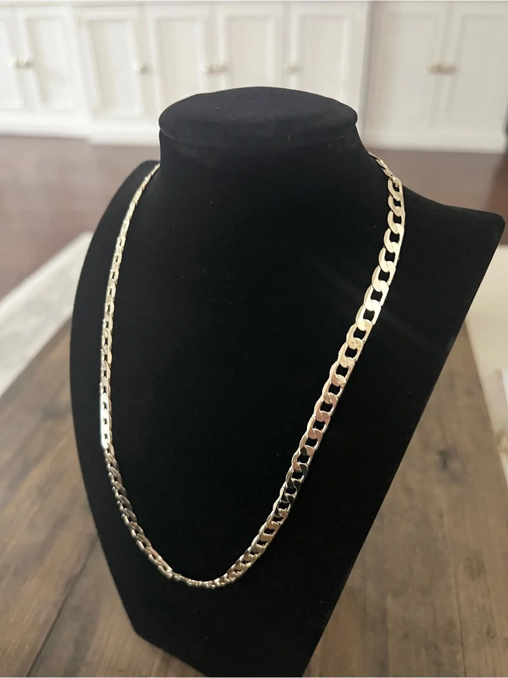 991. NWT PRETTY BIRD Men’s/Women’s Tarnish Proof, Waterproof Gold Link Chain